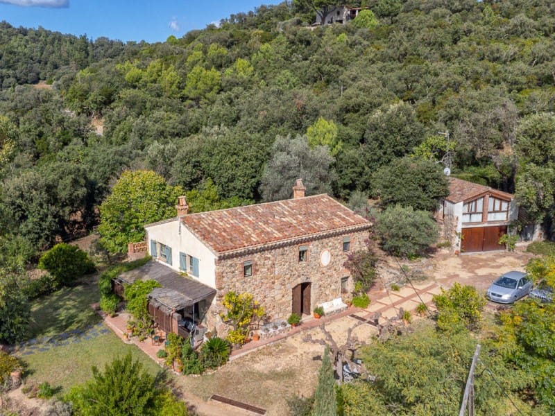 5 slaapkamer Finca/Landhuis te koop in Massanes met zwembad garage - € 920.000 (Ref: 9368972)