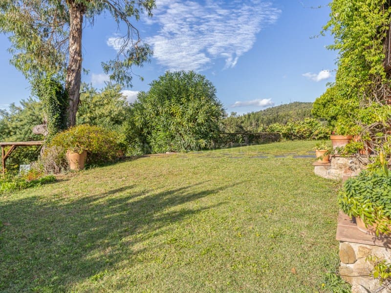 5 slaapkamer Finca/Landhuis te koop in Massanes met zwembad garage - € 920.000 (Ref: 9368972)