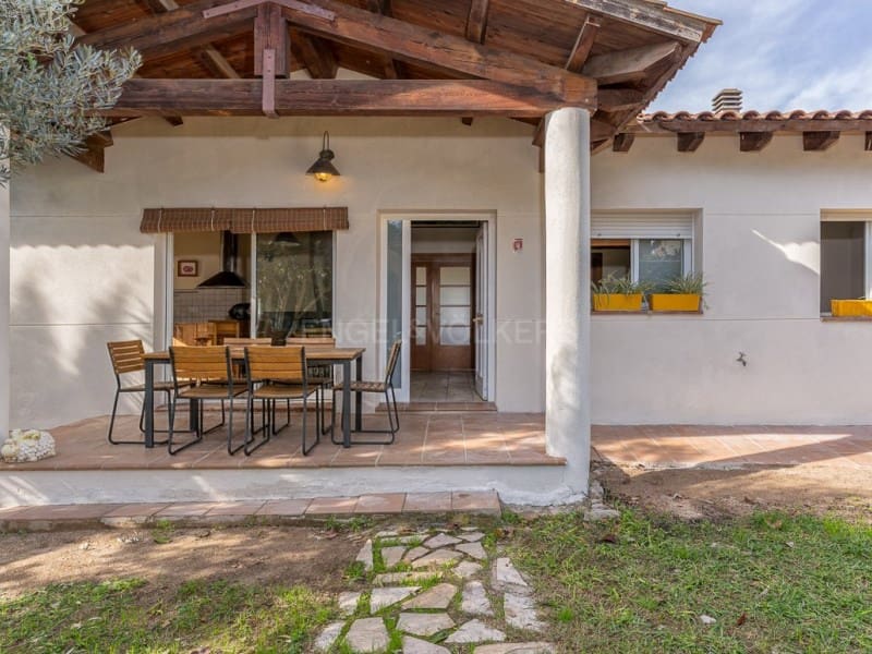 Chalet de 3 habitaciones en Riells i Viabrea en venta con piscina garaje - 339.000 € (Ref: 9372339)