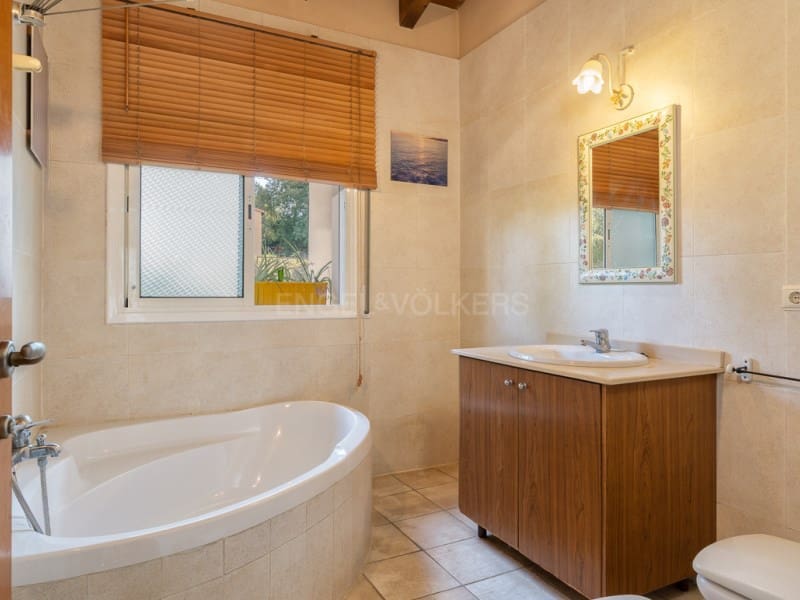 Chalet de 3 habitaciones en Riells i Viabrea en venta con piscina garaje - 339.000 € (Ref: 9372339)