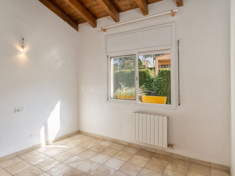 Chalet de 3 habitaciones en Riells i Viabrea en venta con piscina garaje - 339.000 € (Ref: 9372339)