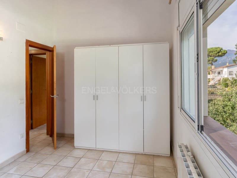 Chalet de 3 habitaciones en Riells i Viabrea en venta con piscina garaje - 339.000 € (Ref: 9372339)