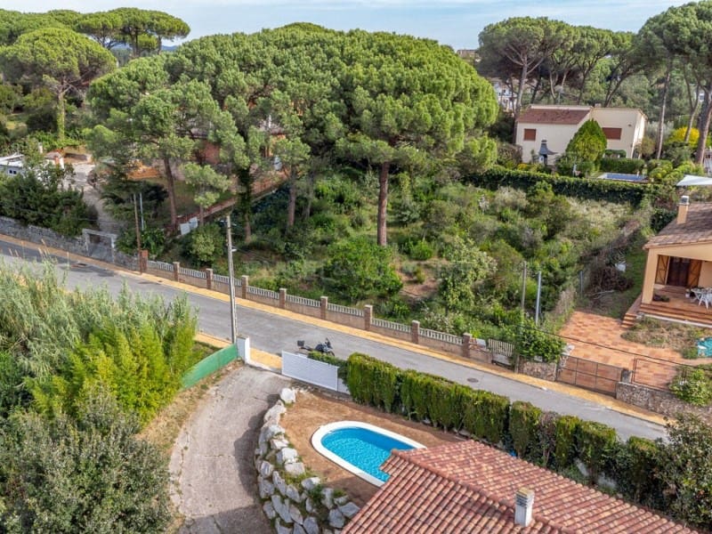 Chalet de 3 habitaciones en Riells i Viabrea en venta con piscina garaje - 339.000 € (Ref: 9372339)