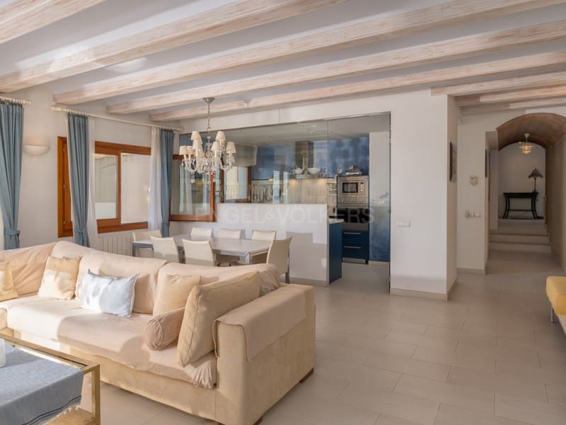 4 soveværelse Lejlighed til salg i Calella de Palafrugell med garage - € 1.290.000 (Ref: 9375358)