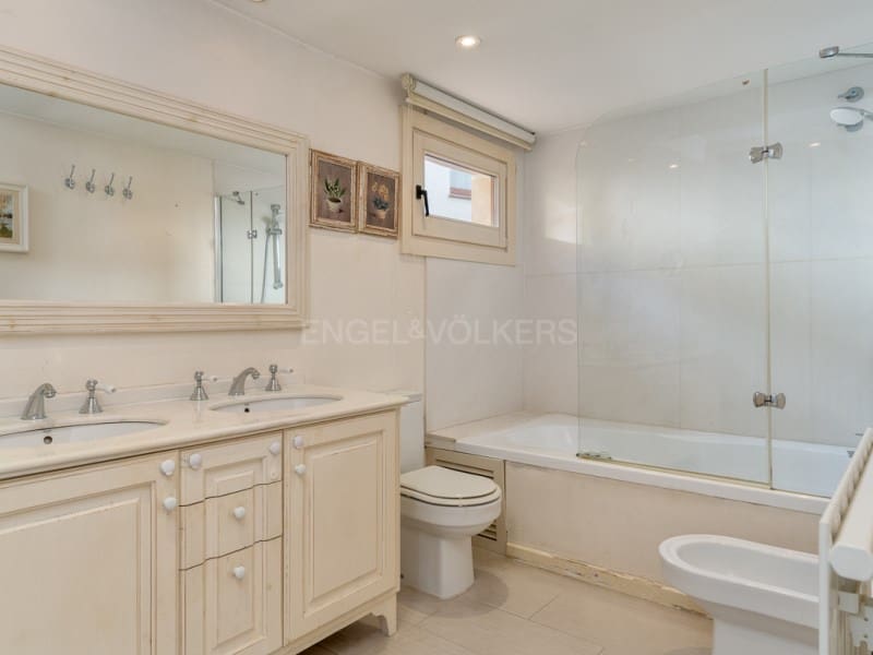 4 soveværelse Lejlighed til salg i Calella de Palafrugell med garage - € 1.290.000 (Ref: 9375358)