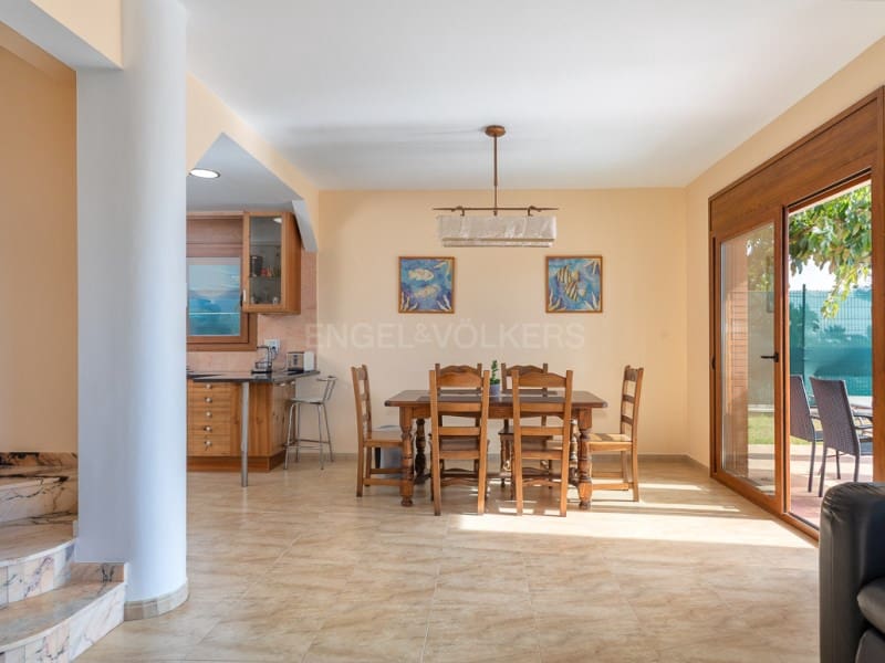 4 soveværelse Villa til salg i Platja d'Aro med swimmingpool - € 1.120.000 (Ref: 9386027)