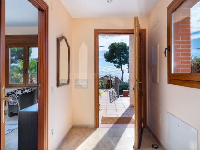 4 soveværelse Villa til salg i Platja d'Aro, Castell-Platja d'Aro med swimmingpool - € 1.120.000 (Ref: 9386027)