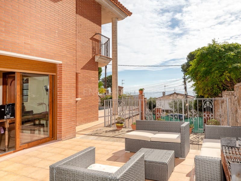 4 soveværelse Villa til salg i Platja d'Aro med swimmingpool - € 1.120.000 (Ref: 9386027)