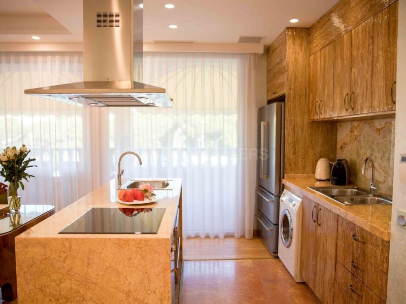 5 slaapkamer Villa te koop in Lloret de Mar met zwembad garage - € 2.300.000 (Ref: 9407986)