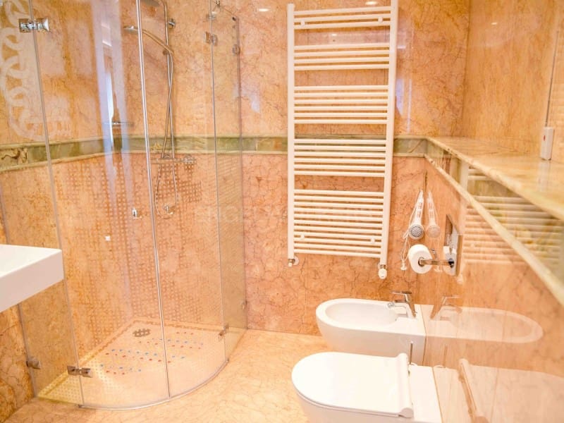 5 slaapkamer Villa te koop in Lloret de Mar met zwembad garage - € 2.300.000 (Ref: 9407986)