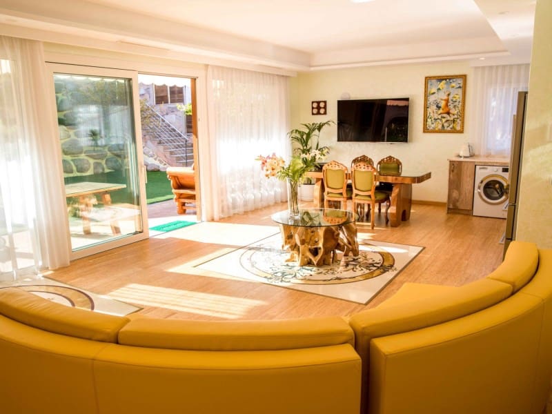 5 slaapkamer Villa te koop in Lloret de Mar met zwembad garage - € 2.300.000 (Ref: 9407986)