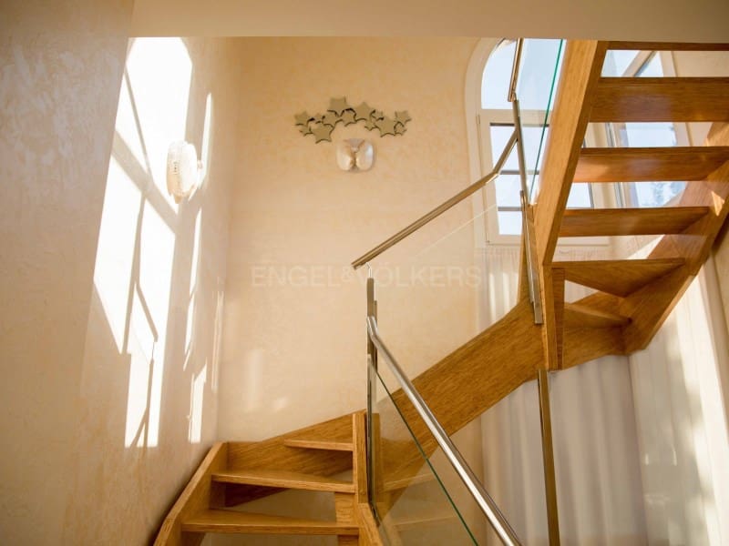 5 slaapkamer Villa te koop in Lloret de Mar met zwembad garage - € 2.300.000 (Ref: 9407986)