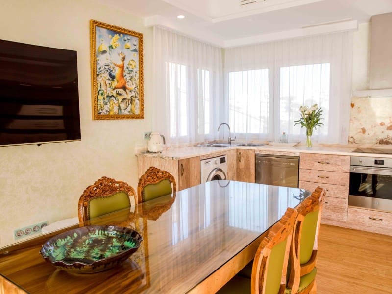 5 slaapkamer Villa te koop in Lloret de Mar met zwembad garage - € 2.300.000 (Ref: 9407986)