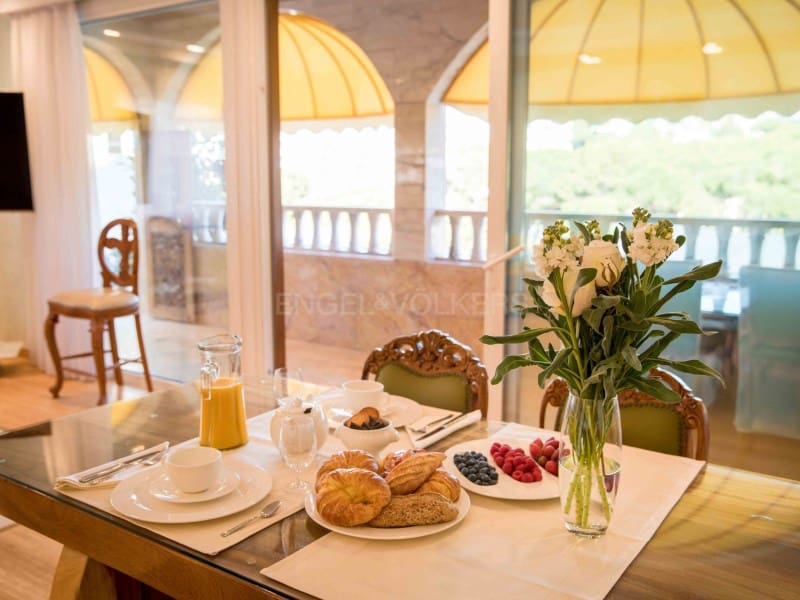 5 slaapkamer Villa te koop in Lloret de Mar met zwembad garage - € 2.300.000 (Ref: 9407986)