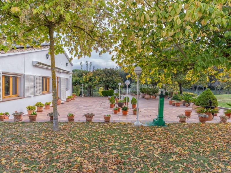 3 chambre Finca/Maison de Campagne à vendre à Vidreres avec piscine garage - 387 000 € (Ref: 9411401)