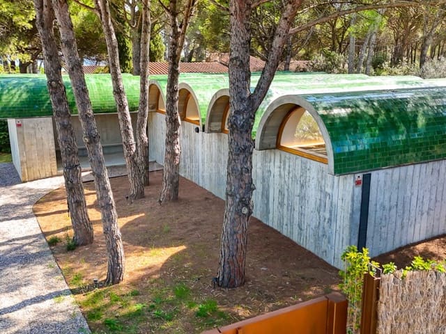 3 bedroom Villa for sale in Empúries, L'Escala with garage - € 1,150,000 (Ref: 9430977)