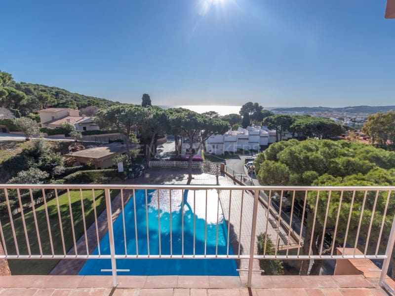 2 soverom Leilighet til salgs i Platja d'Aro med svømmebasseng - € 270 000 (Ref: 9440164)