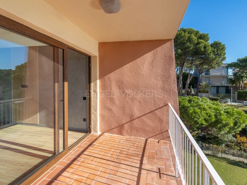 2 soverom Leilighet til salgs i Platja d'Aro med svømmebasseng - € 270 000 (Ref: 9440164)