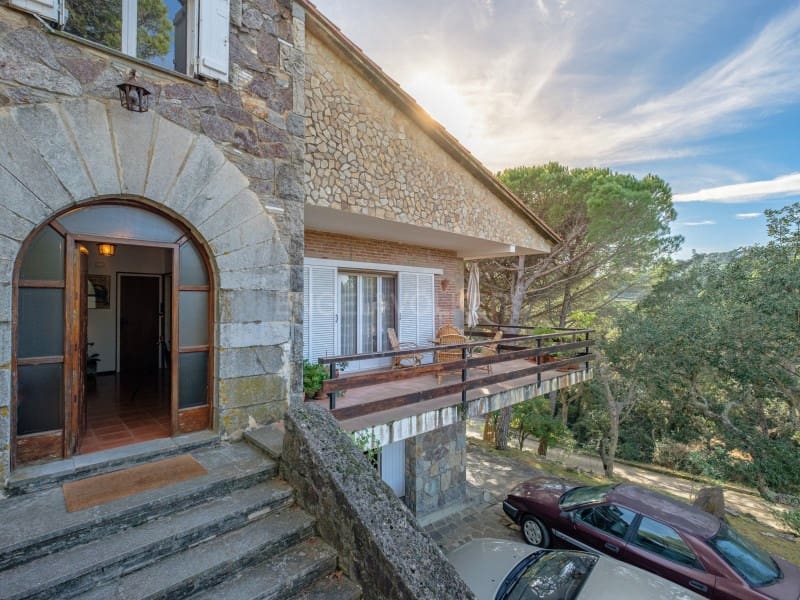 5 slaapkamer Finca/Landhuis te koop in Castell d'Aro met zwembad garage - € 845.000 (Ref: 9449215)