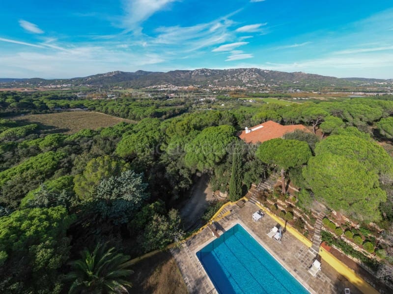 5 slaapkamer Finca/Landhuis te koop in Castell d'Aro met zwembad garage - € 845.000 (Ref: 9449215)