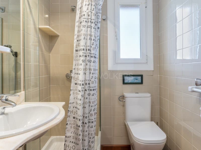 6 makuuhuone Kattohuoneisto myytävänä paikassa Sant Feliu de Guixols mukana uima-altaan 
autotalli - 1 240 000 € (Ref: 9462396)