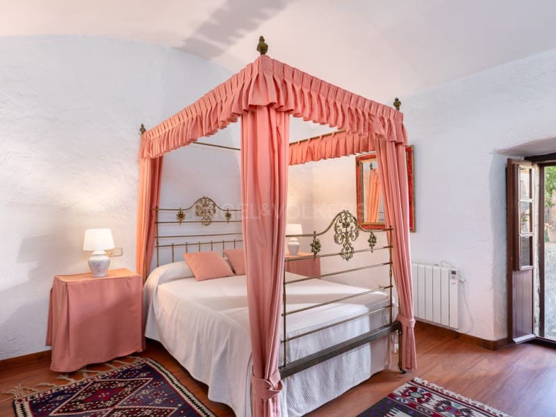 5 soverom Hus til salgs i Cruilles Monells i Sant Sadurni de I'Heura - € 1 350 000 (Ref: 9468514)