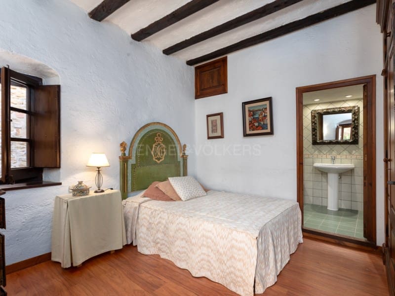 5 soverom Hus til salgs i Cruilles Monells i Sant Sadurni de I'Heura - € 1 350 000 (Ref: 9468514)