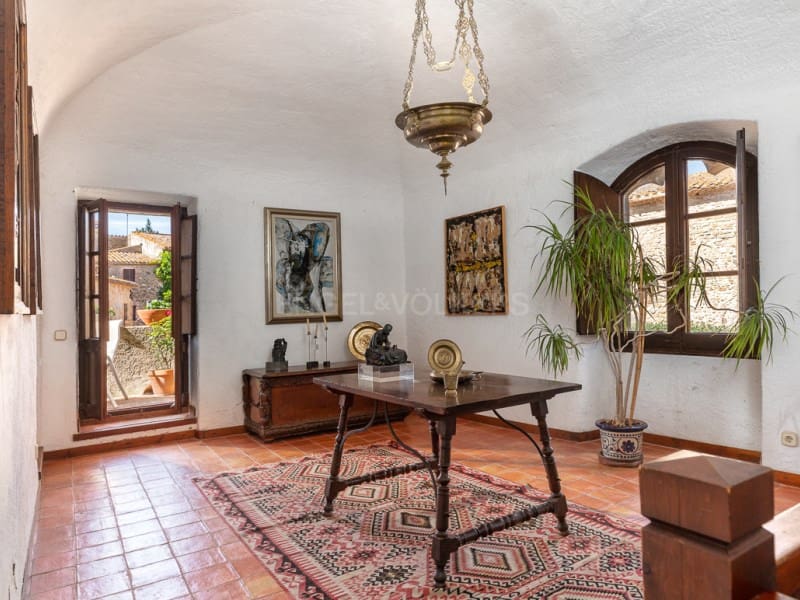 5 soverom Hus til salgs i Cruilles Monells i Sant Sadurni de I'Heura - € 1 350 000 (Ref: 9468514)