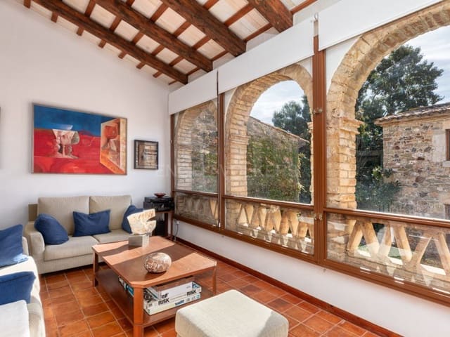 5 soverom Hus til salgs i Monells, Cruïlles Monells i Sant Sadurní de I'Heura - € 1 350 000 (Ref: 9468514)