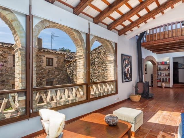 5 soverom Hus til salgs i Monells, Cruïlles Monells i Sant Sadurní de I'Heura - € 1 350 000 (Ref: 9468514)