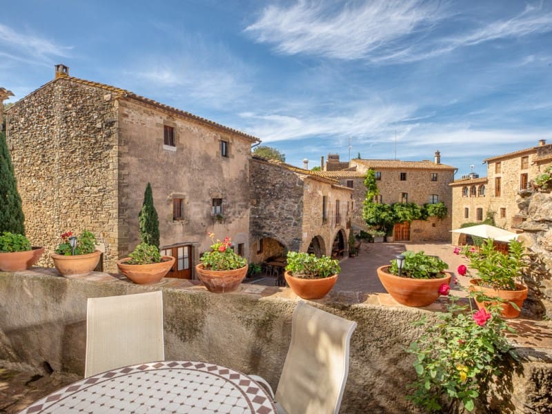 5 soverom Hus til salgs i Cruilles Monells i Sant Sadurni de I'Heura - € 1 350 000 (Ref: 9468514)