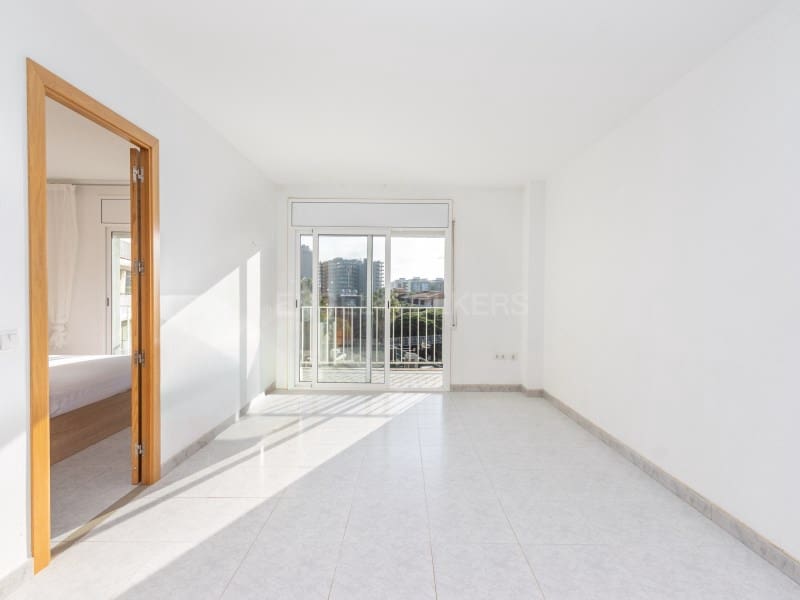 2 slaapkamer Flat te koop in Platja d'Aro - € 285.000 (Ref: 9470987)