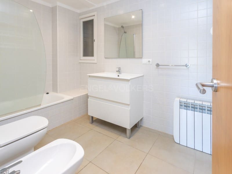 2 slaapkamer Flat te koop in Platja d'Aro - € 285.000 (Ref: 9470987)