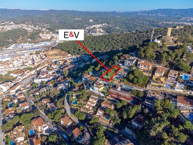 Building Plot for sale in Blanes - € 265,000 (Ref: 9499480)