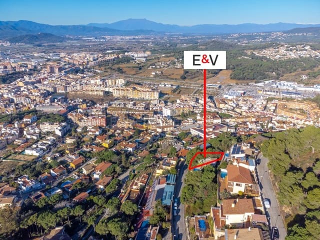 Building Plot for sale in Blanes - € 265,000 (Ref: 9499480)