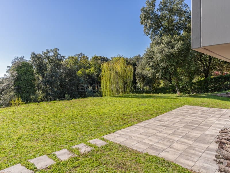 4 soverom Villa til salgs i Arbucies med svømmebasseng garasje - € 485 000 (Ref: 9502678)