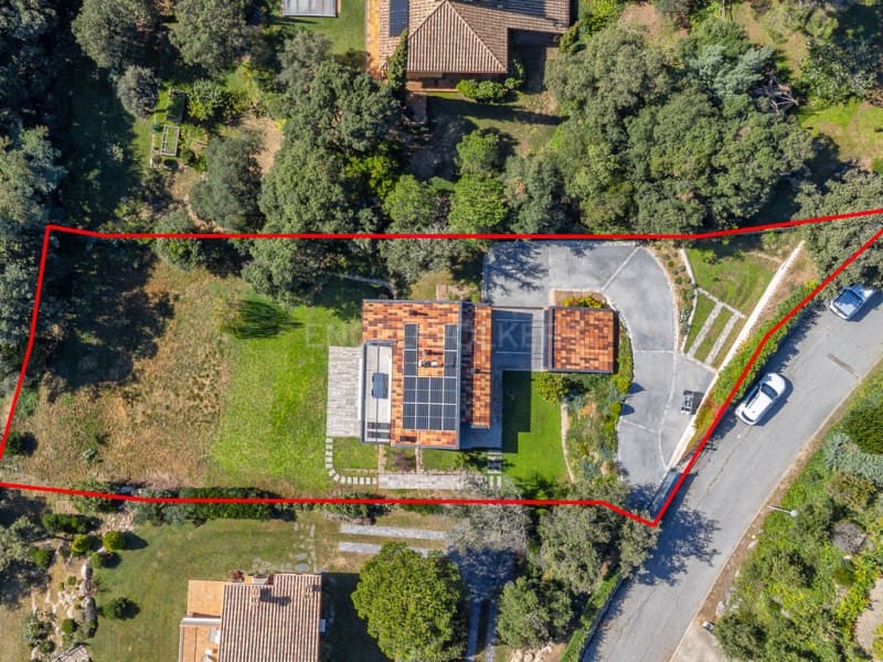 4 soverom Villa til salgs i Arbucies med svømmebasseng garasje - € 485 000 (Ref: 9502678)