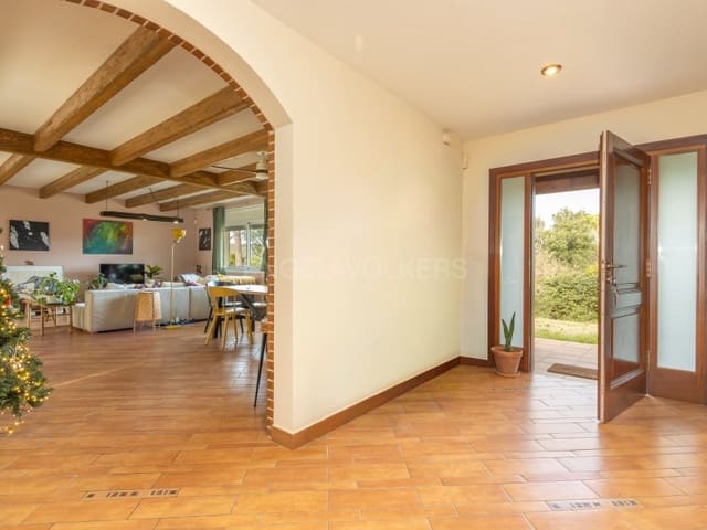 3 soverom Villa til salgs i Santa Cristina d'Aro med garasje - € 510 000 (Ref: 9516223)