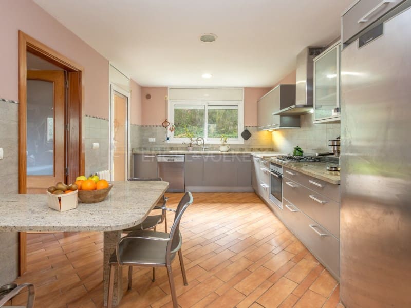 3 soverom Villa til salgs i Santa Cristina d'Aro med garasje - € 510 000 (Ref: 9516223)