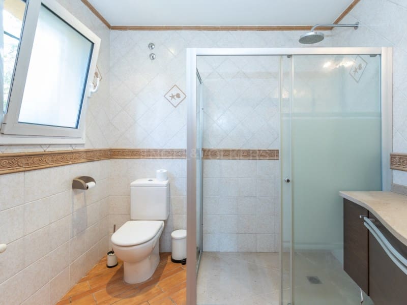 3 soverom Villa til salgs i Santa Cristina d'Aro med garasje - € 510 000 (Ref: 9516223)