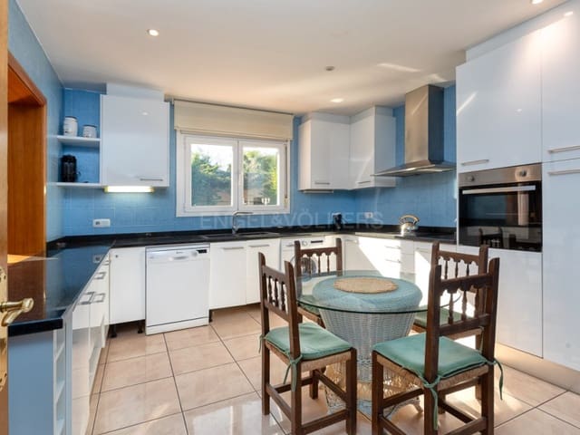 3 sovrum Villa till salu i Calonge i Sant Antoni med pool garage - 910 000 € (Ref: 9543425)