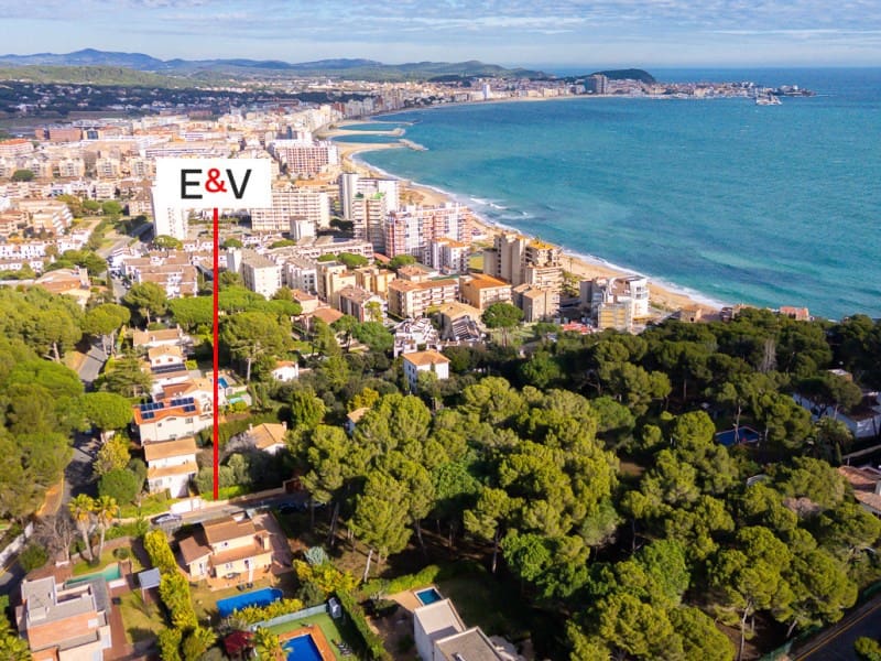 3 sovrum Villa till salu i Calonge i Sant Antoni med pool garage - 910 000 € (Ref: 9543425)