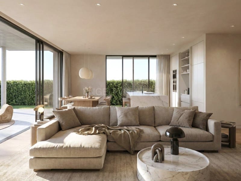 4 makuuhuone Paritalo myytävänä paikassa S'Agaro mukana uima-altaan 
autotalli - 1 300 000 € (Ref: 9557955)