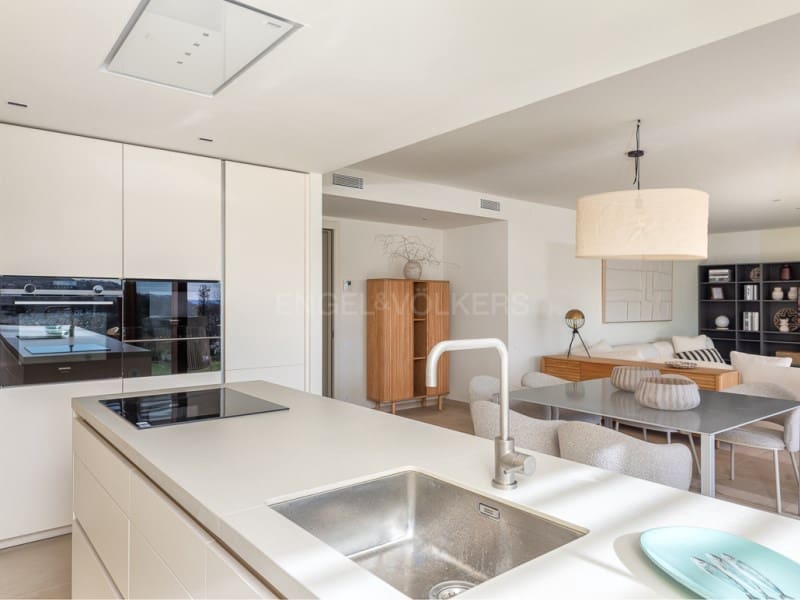 3 sovrum Lägenhet till salu i S'Agaro med pool - 896 000 € (Ref: 9561856)