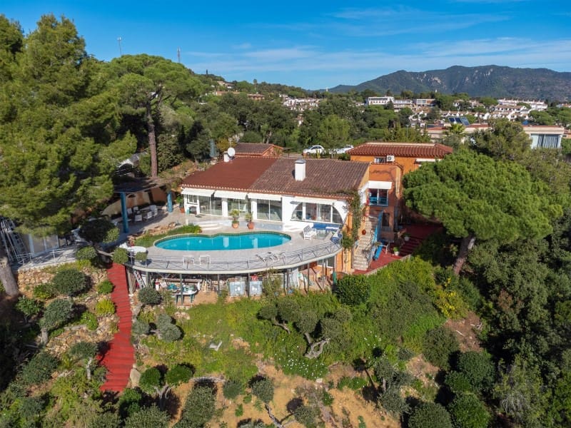 5 Zimmer Villa zu verkaufen in Tossa de Mar mit Pool Garage - 1.575.000 € (Ref: 9576563)