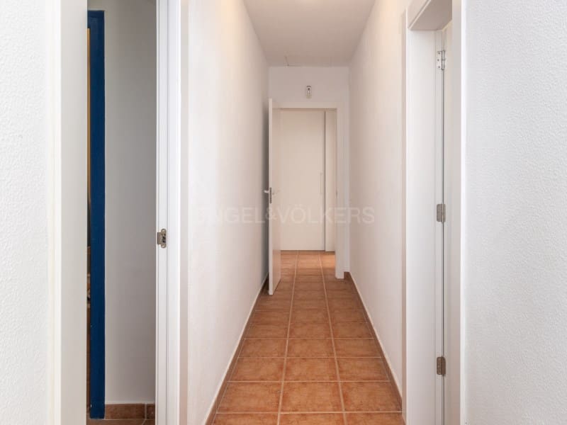 4 sypialnia Willa na sprzedaż w Lloret de Mar z basenem garażem - 835 000 € (Ref: 9582980)