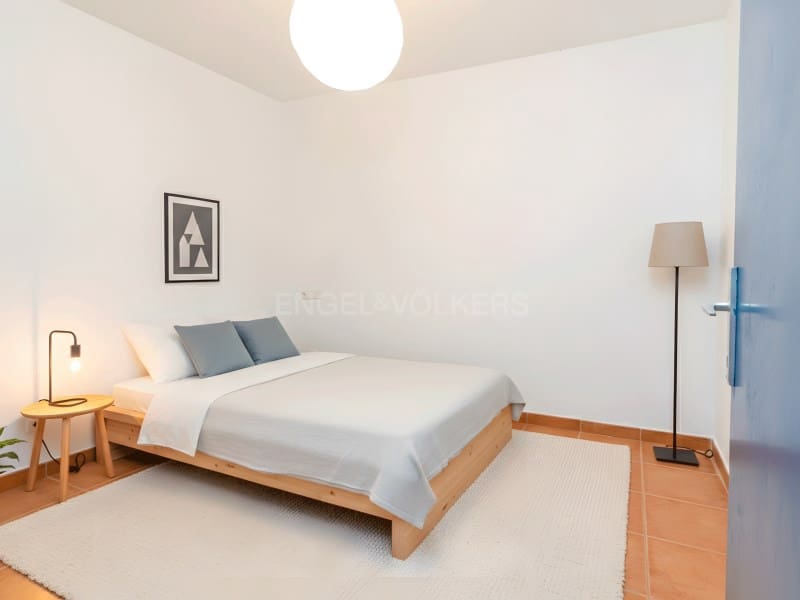 4 sypialnia Willa na sprzedaż w Lloret de Mar z basenem garażem - 835 000 € (Ref: 9582980)