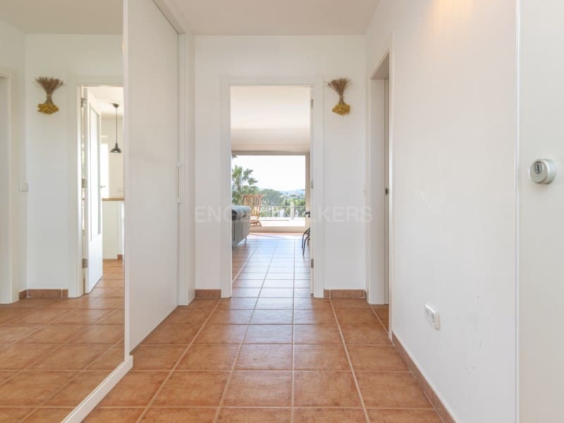 4 sypialnia Willa na sprzedaż w Lloret de Mar z basenem garażem - 835 000 € (Ref: 9582980)