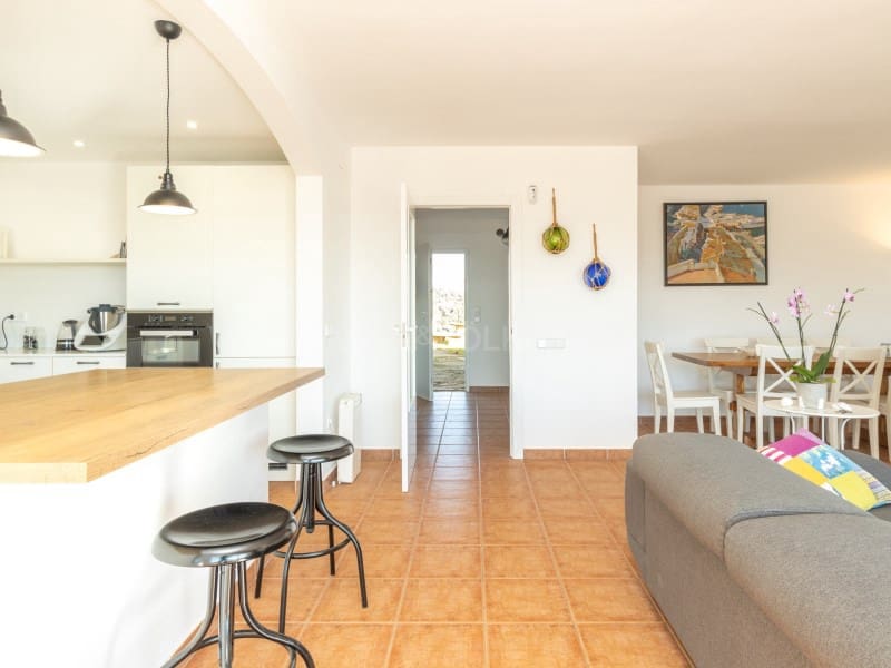 4 sypialnia Willa na sprzedaż w Lloret de Mar z basenem garażem - 835 000 € (Ref: 9582980)