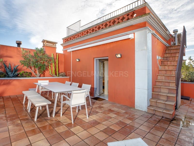 4 bedroom Semi-detached Villa for sale in Palafrugell - € 795,000 (Ref: 9586552)